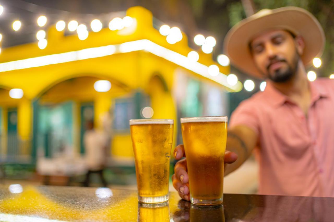 Whoopers Hostel Anjuna, Goa Luaran gambar